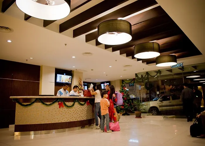 Hotel Sixty3