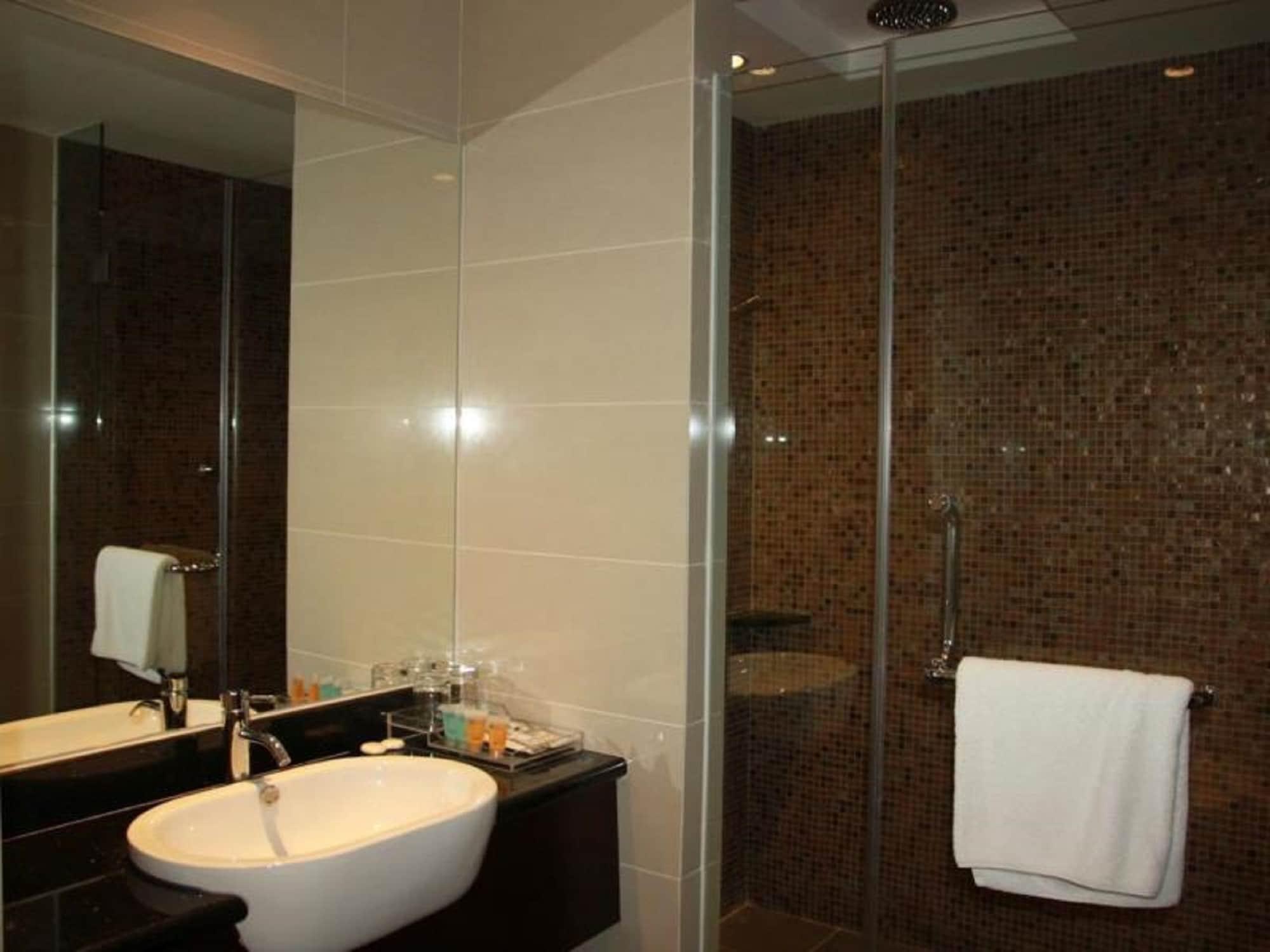 Hotel Sixty3 3*