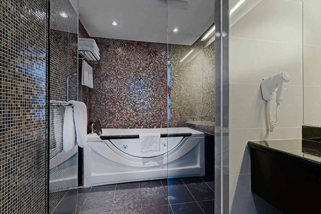 Sixty3 Hotel